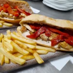 Bocadillo de Pechuga con salsa Argelina